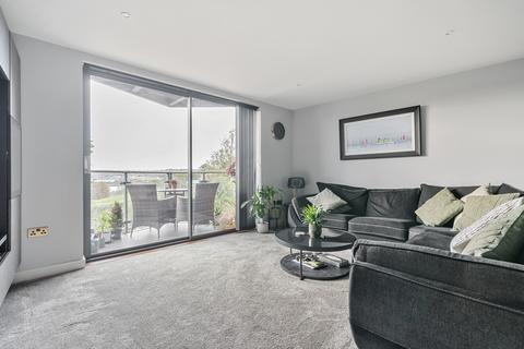 2 bedroom apartment for sale, Barrier Road, Chatham, Kent, ME4