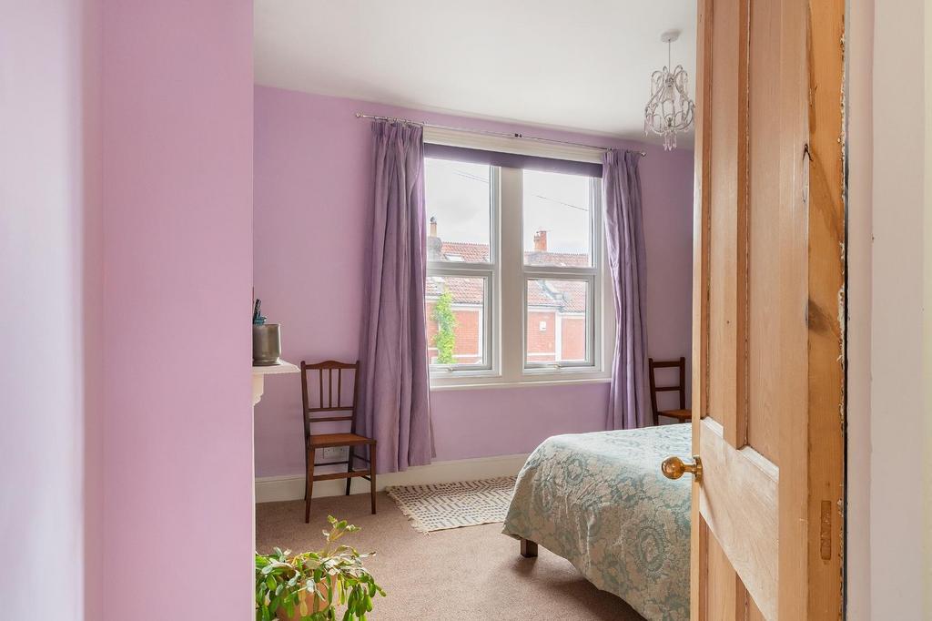 2 P0 RHD - Bedroom D.jpg