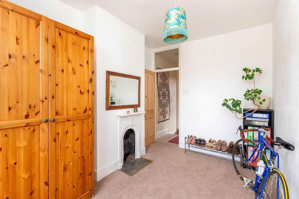 2 P0 RHD - Bedroom B.jpg