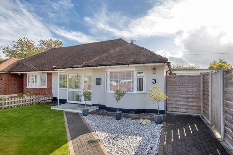 3 Orchard Close, Longfield, DA3 7JP