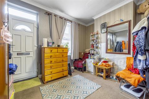 2 bedroom end of terrace house for sale, Blue Street, Boston