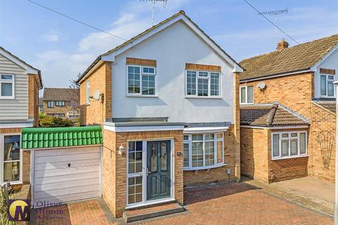 3 bedroom detached house for sale, Millers Lane, Stanstead Abbotts