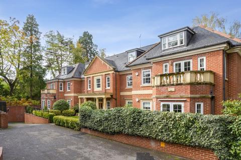 2 bedroom flat to rent, Dry Arch Road, Sunningdale, Berkshire