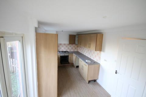 2 bedroom terraced house for sale, Highlands Close, Belle Isle, Leeds, LS10 4RN