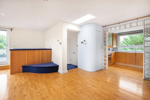 2 bedroom flat for sale, London Road, Harrow on the Hill Conservation Area