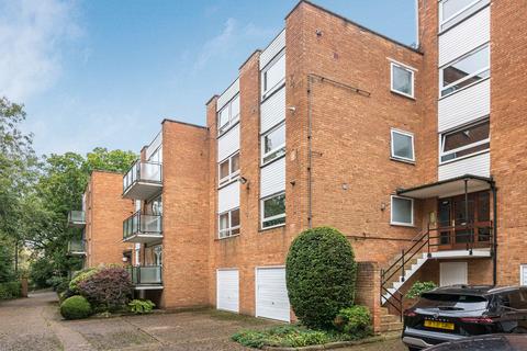 2 bedroom flat for sale, London Road, Harrow on the Hill Conservation Area