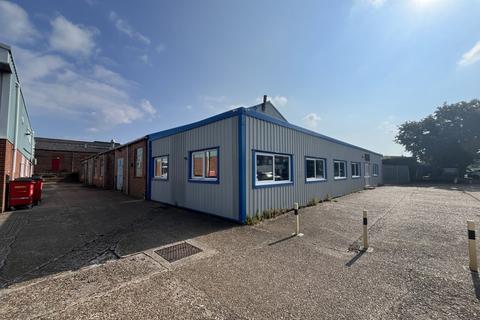 Industrial park to rent, Burgess HIll RH15