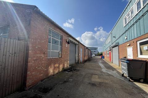 Industrial park to rent, Burgess HIll RH15