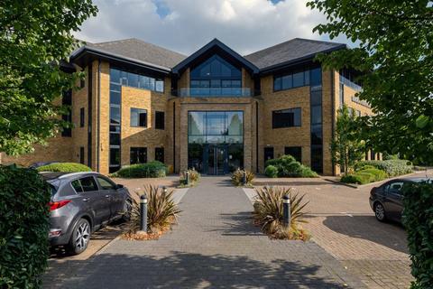 Office to rent - Manor Royal, Crawley RH10