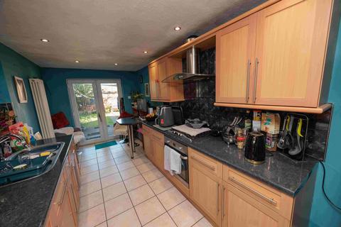 2 bedroom semi-detached house for sale, Poulton Road, Southport PR9