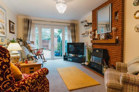 21 Anthony Drive, Thurnby, Leicester, LE7 9RA