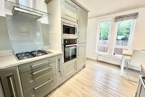 2 bedroom park home for sale, Pinehurst Park, West Moors, Dorset, BH22