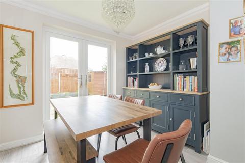 79 Glebelands, Dartford, DA1 4RY