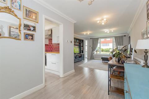 79 Glebelands, Dartford, DA1 4RY