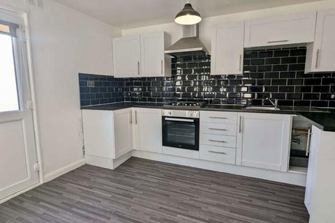 3 bedroom end of terrace house to rent, Fawcett, Skelmersdale WN8