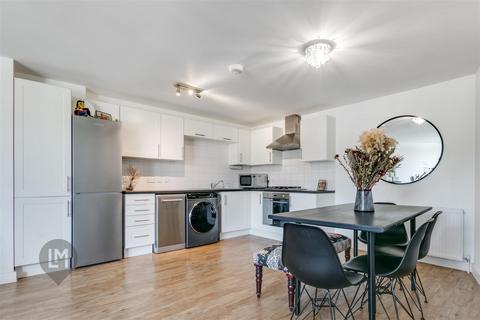 2 bedroom flat for sale, Merton Road, London