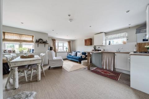 2 bedroom flat for sale, Chipping Norton,  Oxfordshire,  OX7