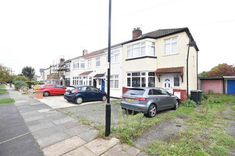 3 bedroom semi-detached house for sale, Inverness Avenue, Enfield, Greater London, EN1