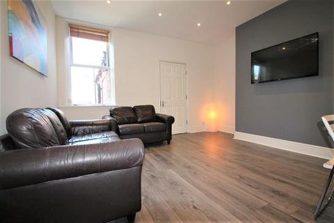 6 bedroom maisonette to rent, Forsyth Road, Jesmond