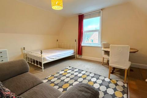 undefined, Woodbridge Road, Guildford GU1