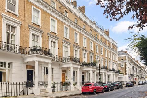 Onslow Gardens, South Kensington, London, SW7