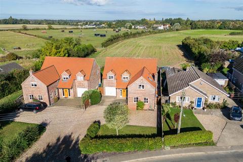 4 bedroom detached house for sale, Ferry Lane, Bury St. Edmunds IP28