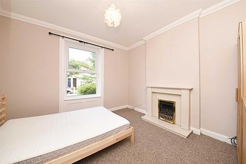 2 bedroom flat for sale, Long Lane, Finchley