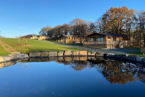 2 bedroom lodge for sale, Llanidloes Powys