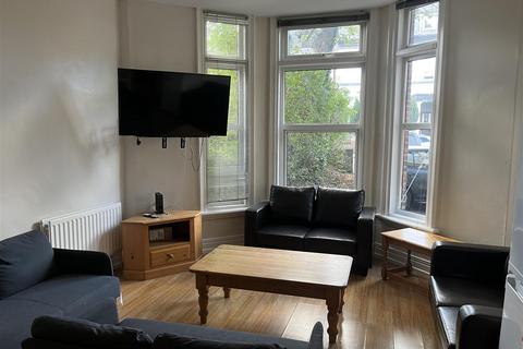 6 bedroom apartment to rent, George House, 36 Osborne Road