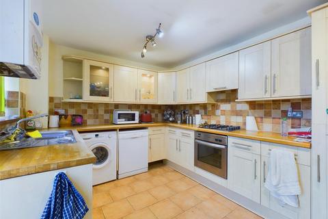 3 bedroom semi-detached house for sale, Wye Head Close, Buxton