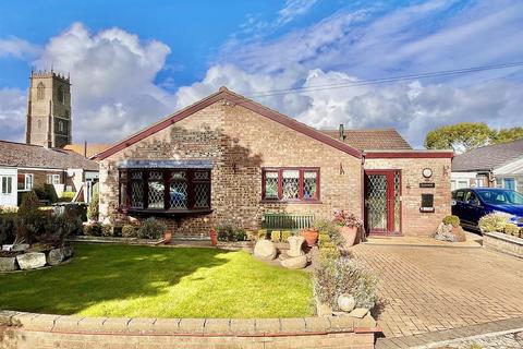 2 bedroom detached bungalow for sale, Spindrift Close, Winterton-On-Sea, Great Yarmouth