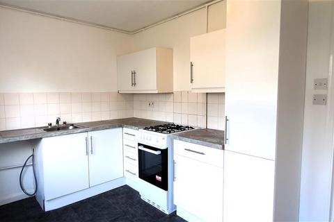 8 Kendal Close, Feltham, TW14 9QG