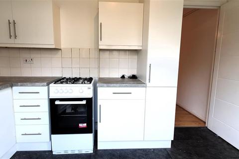 8 Kendal Close, Feltham, TW14 9QG