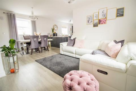 1 Wilfrid Lane, Great Denham, Bedford, MK40 4SW