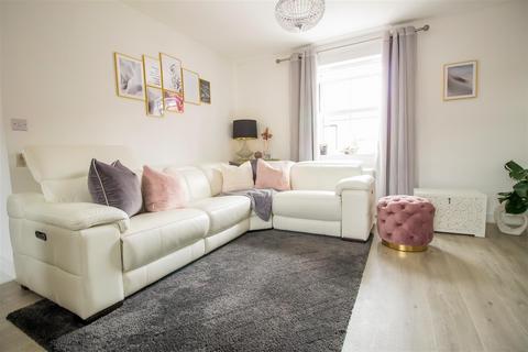 1 Wilfrid Lane, Great Denham, Bedford, MK40 4SW