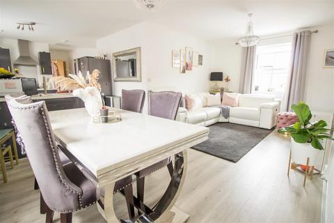 1 Wilfrid Lane, Great Denham, Bedford, MK40 4SW