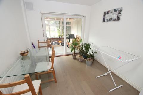 4 Berens Road, Orpington, BR5 4DB