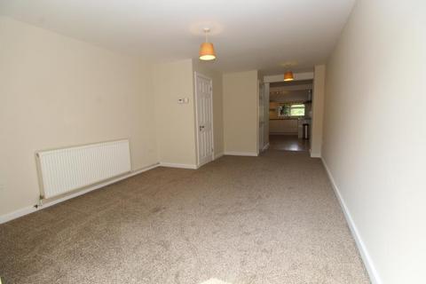 3 bedroom terraced house to rent, The Hyde, Langdon Hills, Essex, SS16 6LL