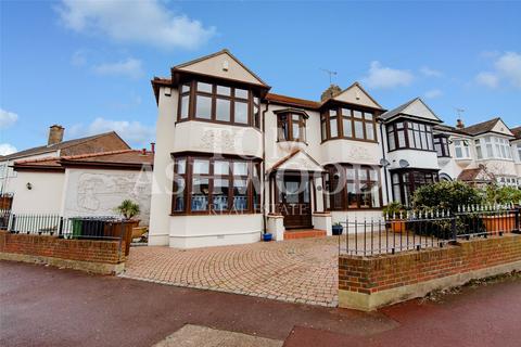 5 bedroom end of terrace house for sale, Westrow Drive, Leftley Estate, Barking, IG11