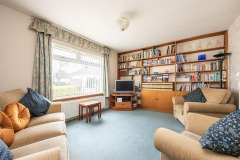 61 Roull Road, Edinburgh, EH12 7JR