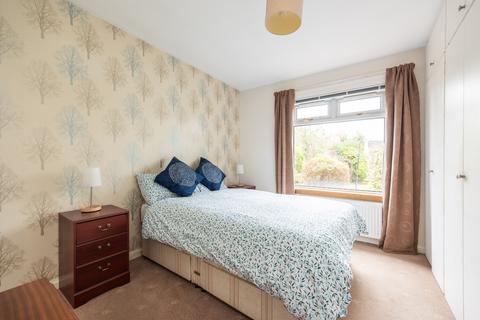 61 Roull Road, Edinburgh, EH12 7JR