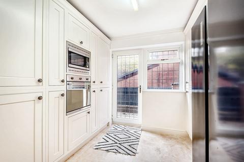 Sanibel Bennetts Lane, Hawarden, Deeside, CH5 3HG