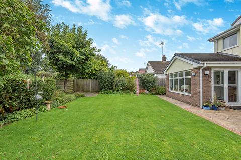 4 bedroom detached house for sale, Norwood Drive, Chester, CH4