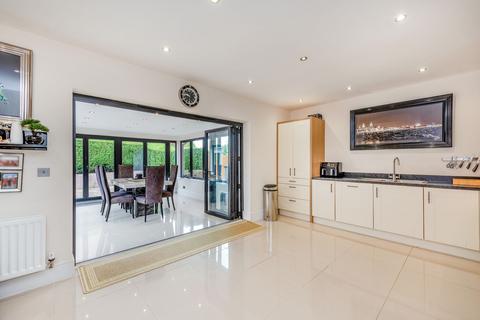 3 bedroom detached house for sale, Overlea Drive, Hawarden, CH5