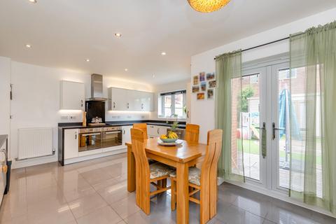 36 Beeby Way, Broughton, Chester, CH4 0TP