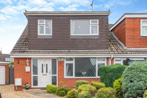 4 bedroom semi-detached house for sale, Madeley Close, Broughton, CH4