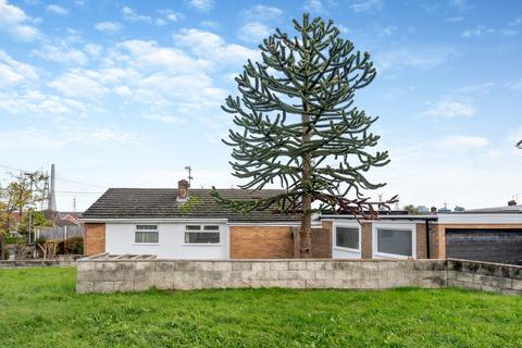 3 bedroom detached bungalow for sale, Clifton Park Avenue, Connah's Quay, CH5