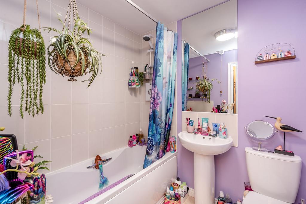 Family bathroom