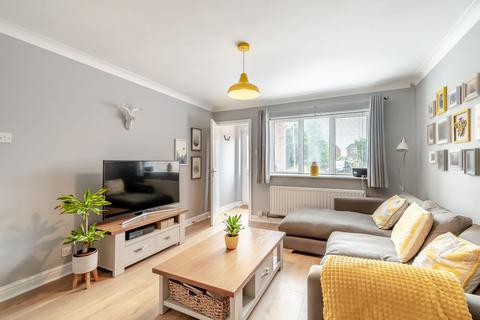 4 Field View, Mancot, Deeside, CH5 2EY