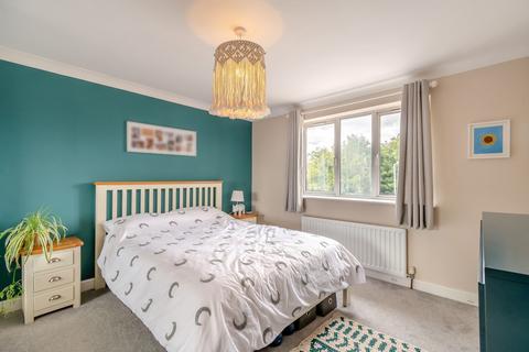 4 Field View, Mancot, Deeside, CH5 2EY
